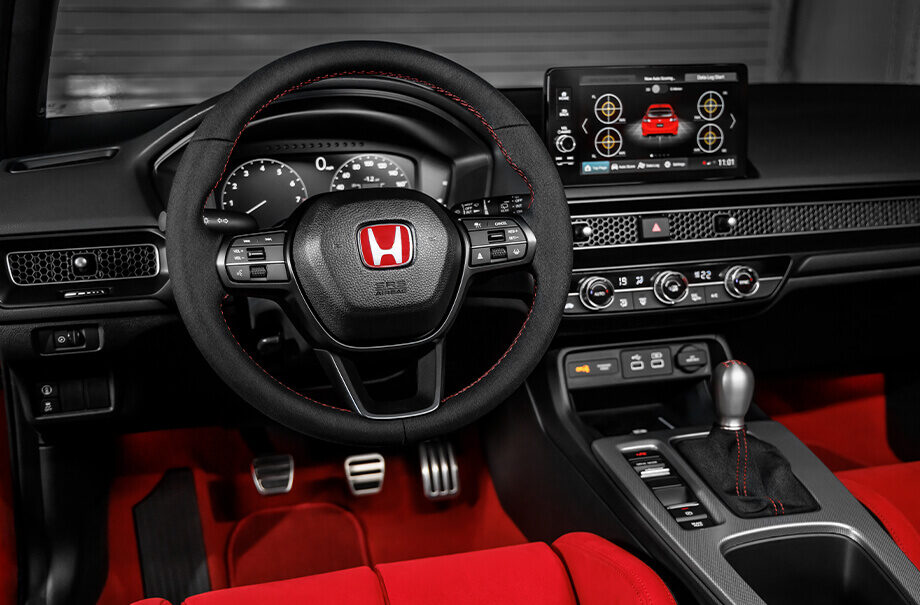 24_2023_Civic_TypeR_OffList_04_300_0